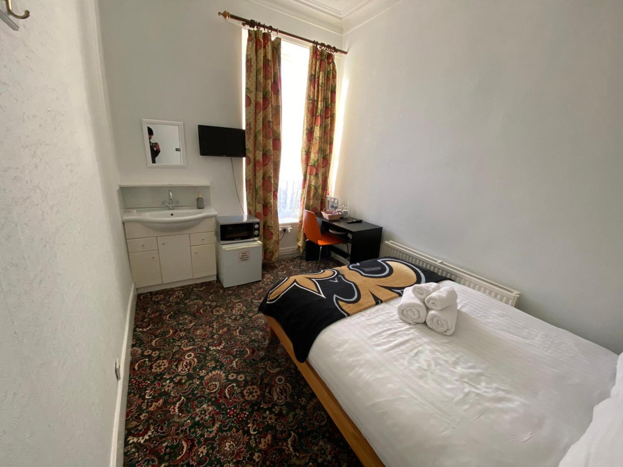 Aaran Central Guesthouse 애버딘 외부 사진